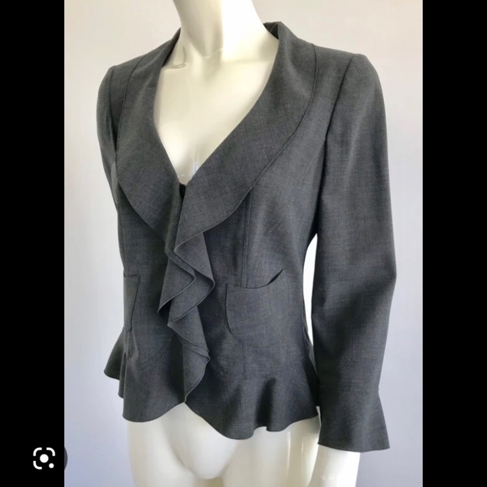 Armani Collezioni Ruffle Blazer Jacket. Grey Wool blend. Giorgio Armani Vintage